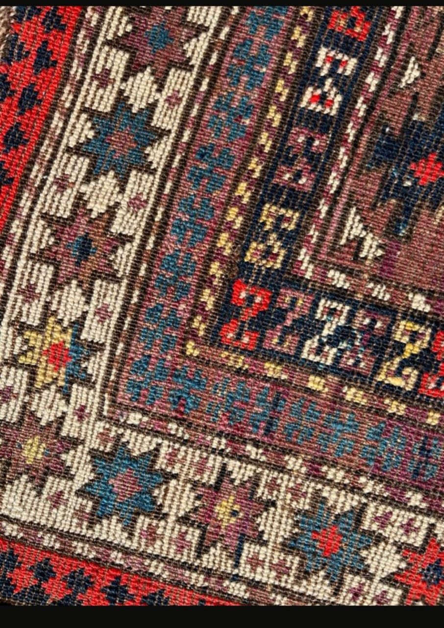 Vintage Hand-Knotted Zewwa Azerbaijan Rug | Traditional Tribal Masterpiece - Image 4